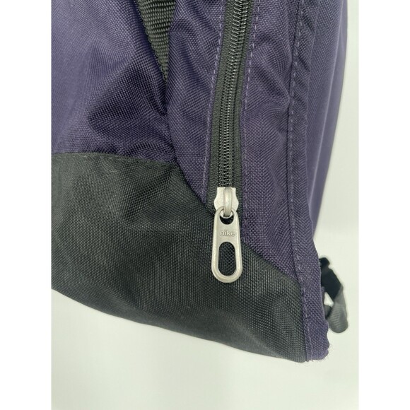 Vintage 90s Nike Duffel Bag Luggage Gym Purple Black White Tag Swoosh - Picture 7 of 11